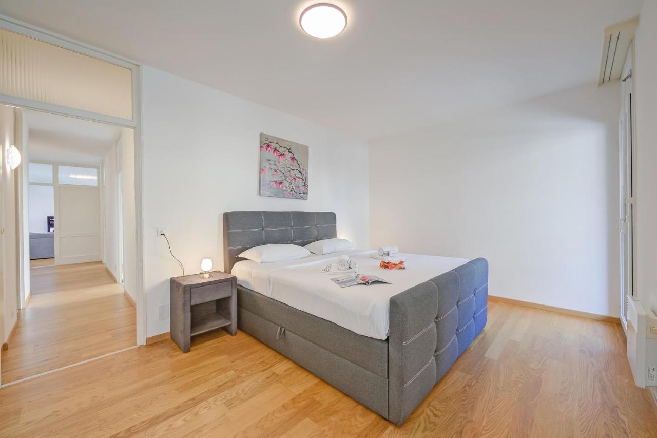 Casa Al Molo - Happy Rentals Locarno Luaran gambar