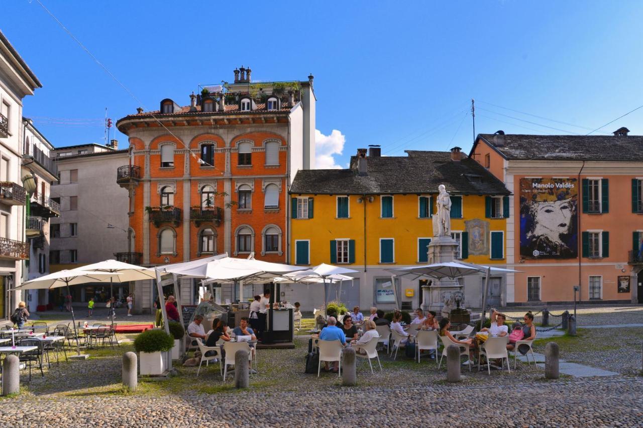 Casa Al Molo - Happy Rentals Locarno Luaran gambar